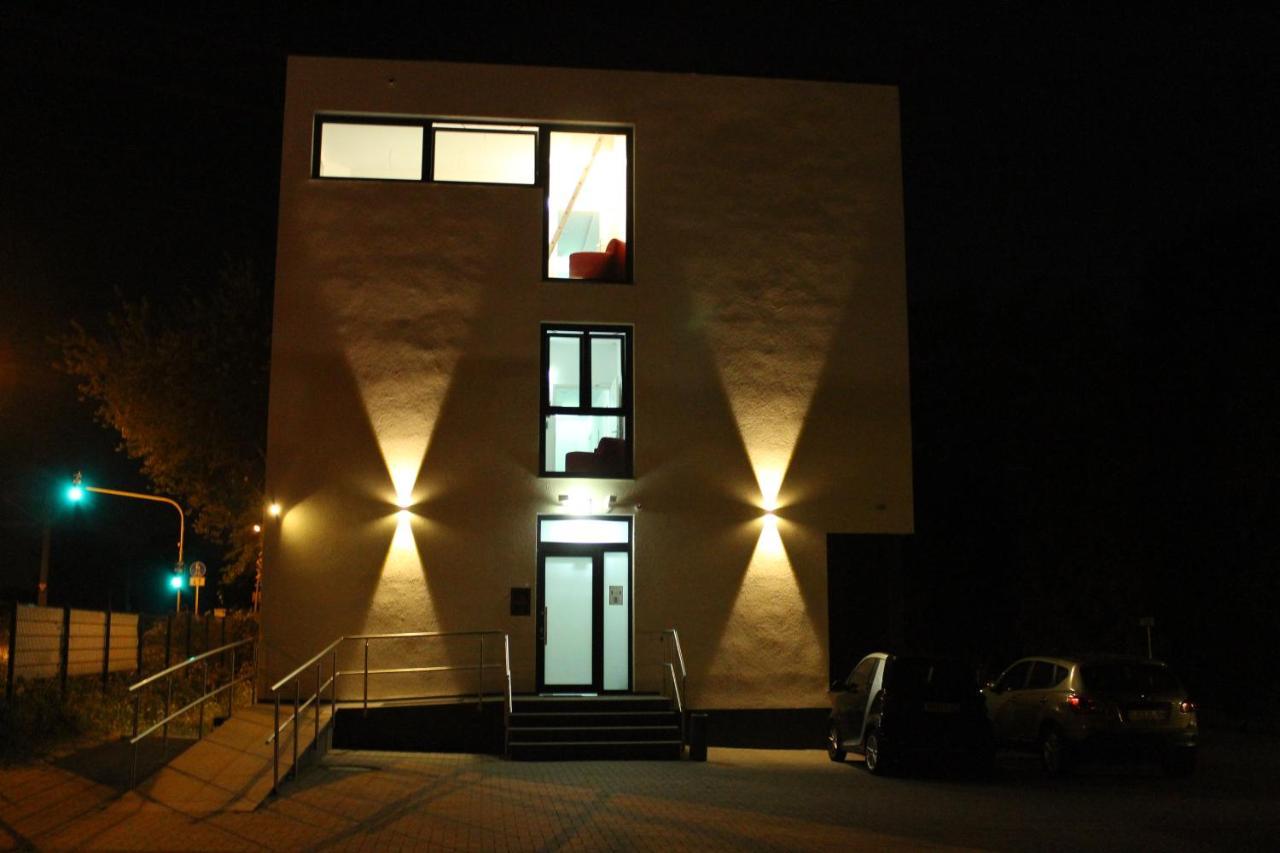 Lovely Studio West - Neues Momomotel Keulen