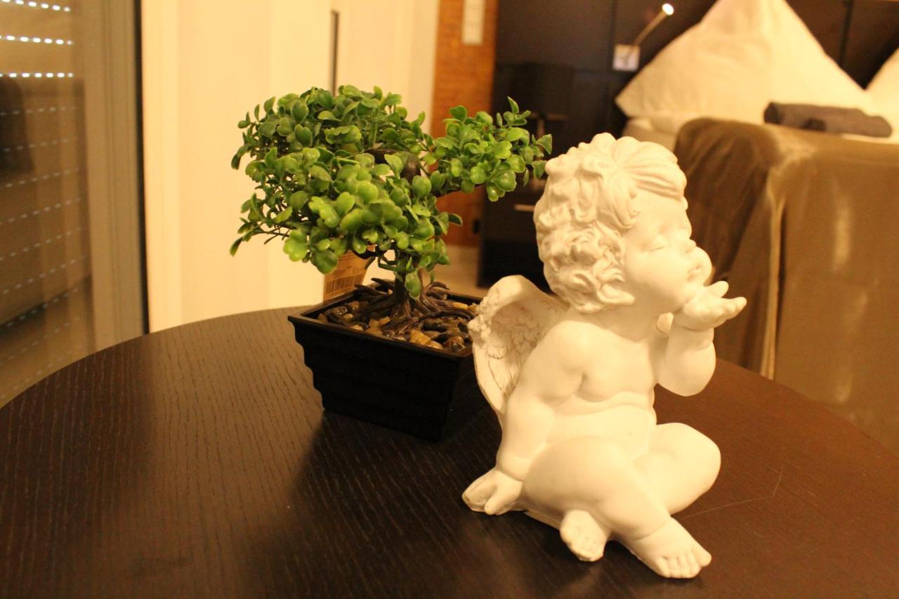 Lovely Studio West - Neues Momomotel Hotel *