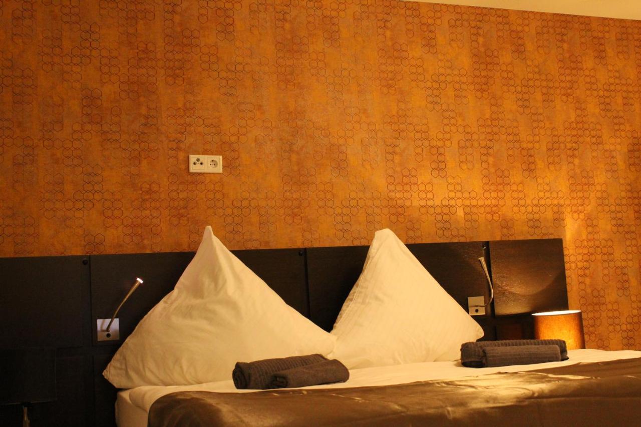 Hotel Lovely Studio West - Neues Momomotel *