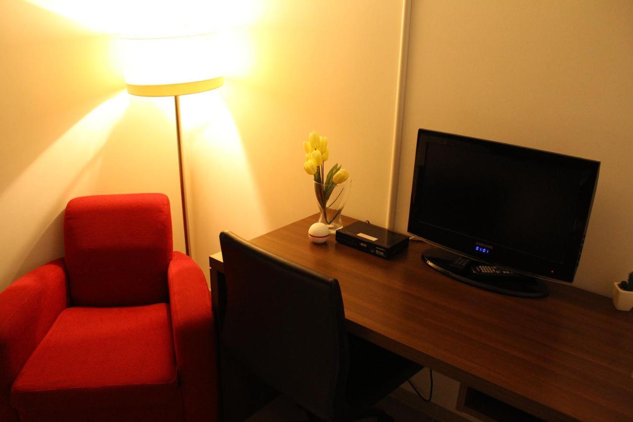 Lovely Studio West - Neues Momomotel * Keulen