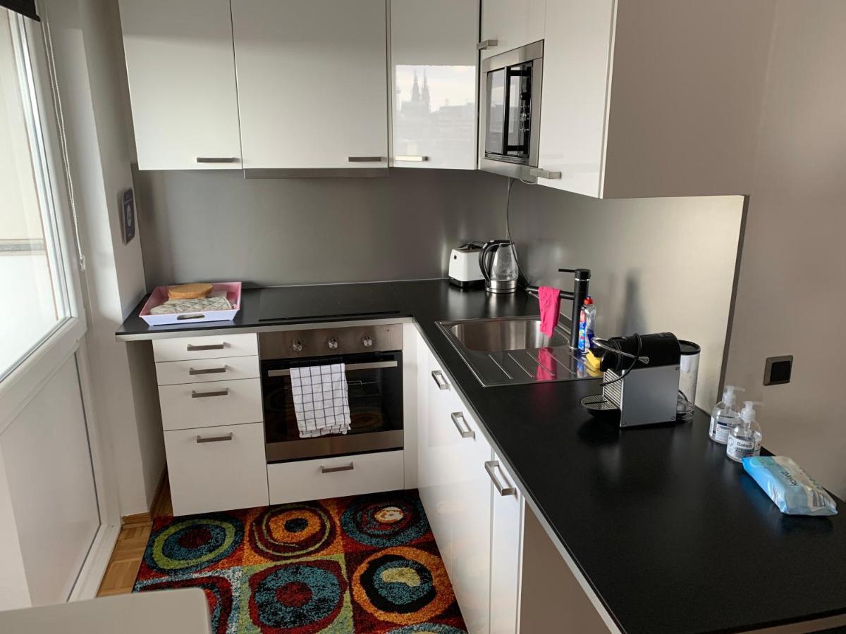 Apartment Deutz/messe, Lanxess Arena *