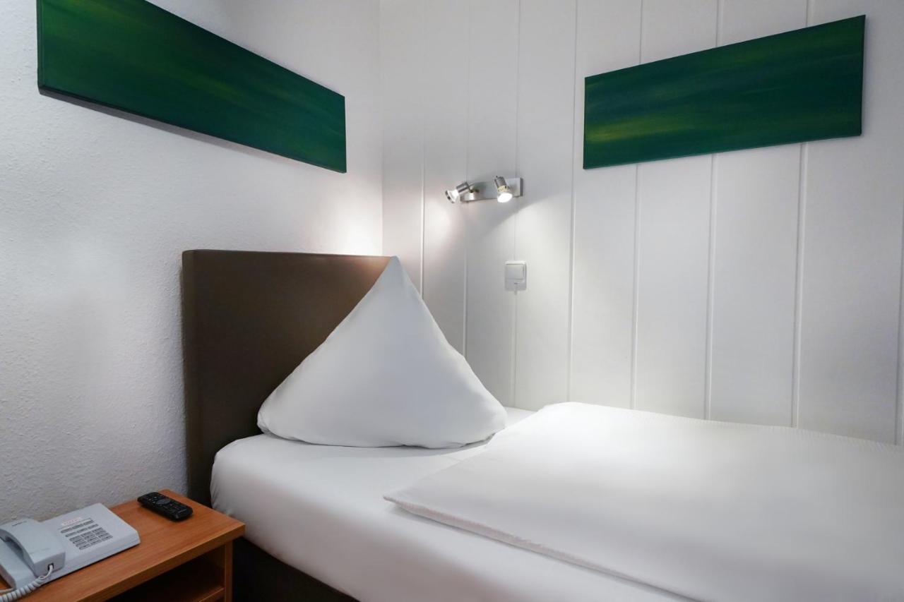 Hotel Im Kupferkessel Cologne