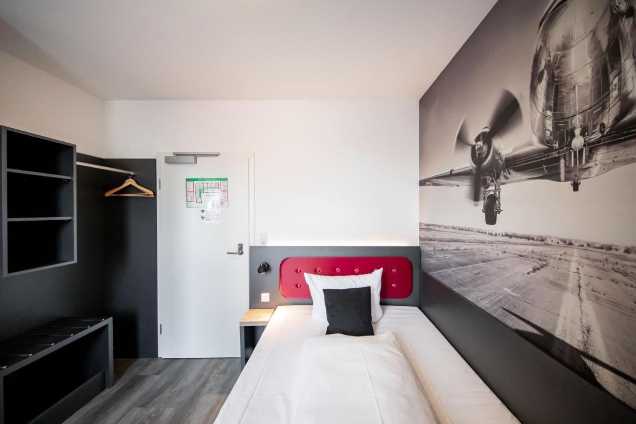 Hotel Smarty Airport - Kontaktloser Self Check-in 3*
