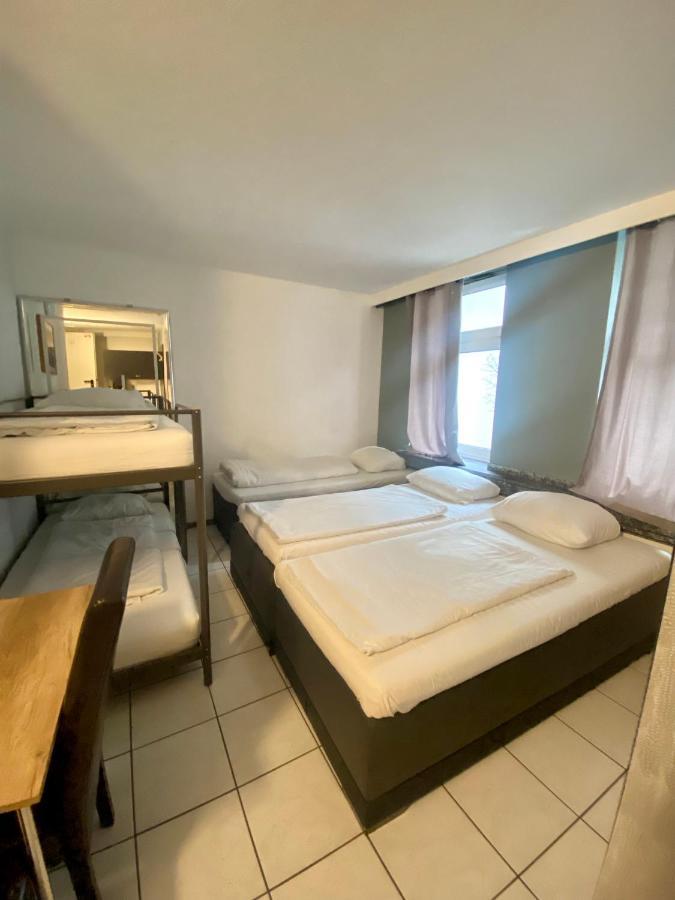 Moji Sieversstrasse Hotel 2*