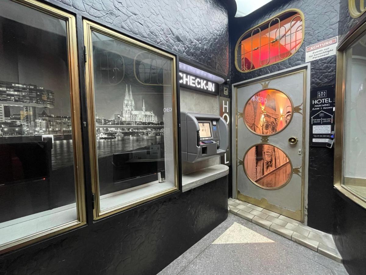 Smarty Dom - Boardinghouse - Kontaktloser Self Check-in 3* Cologne