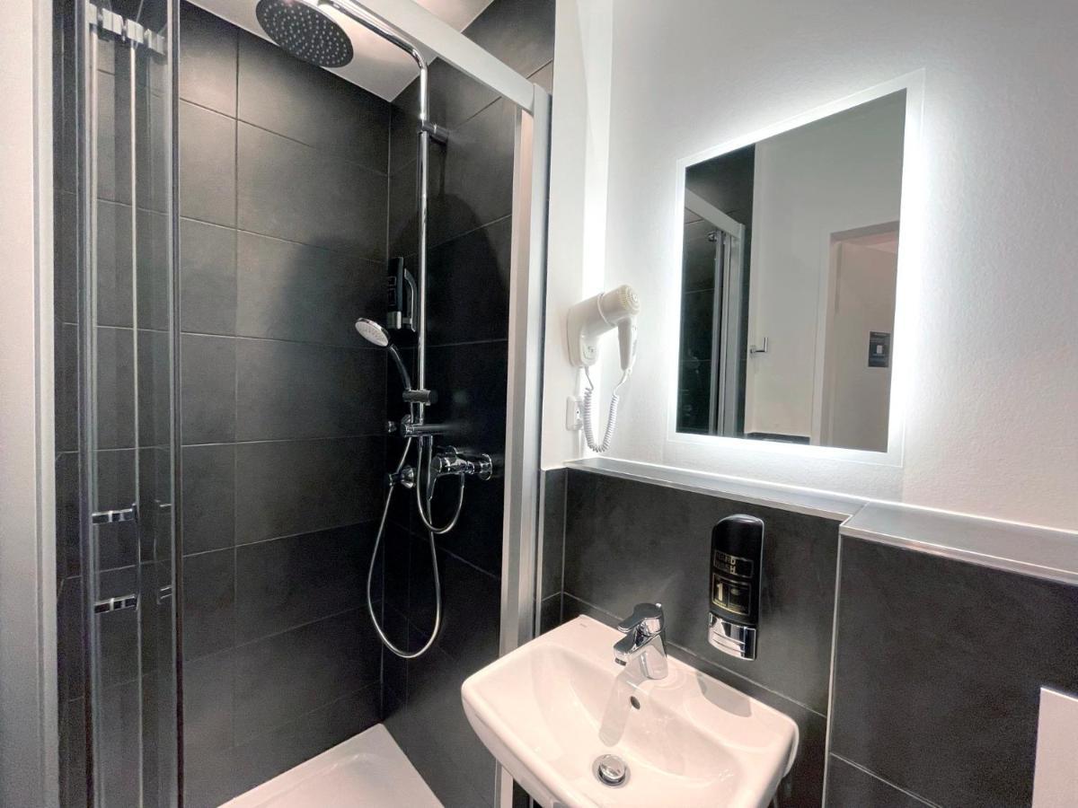 Hotel Smarty Dom - Boardinghouse - Kontaktloser Self Check-in 3*