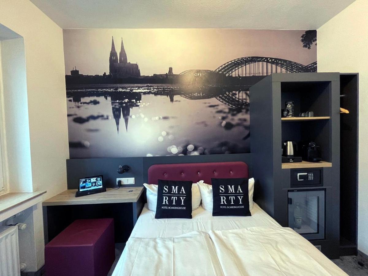 Smarty Dom - Boardinghouse - Kontaktloser Self Check-in 3* Cologne