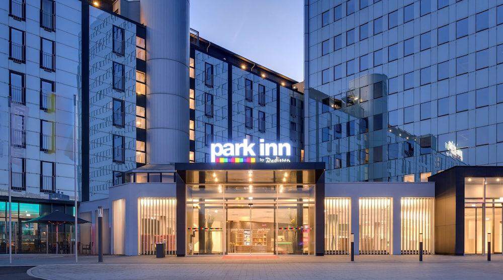 Western Hotel 4*