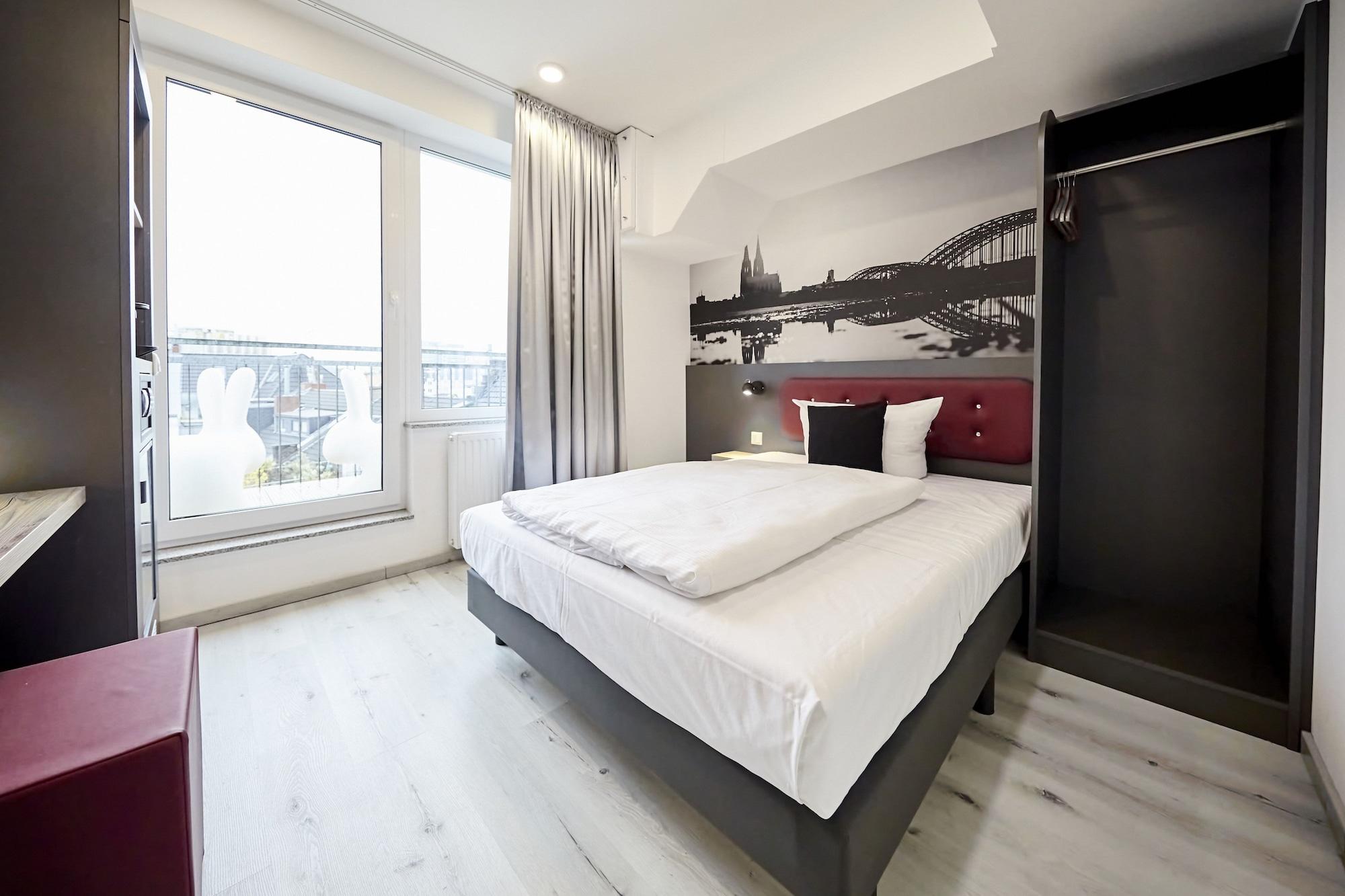 Smarty Dom - Boardinghouse - Kontaktloser Self Check-in Hotel Cologne