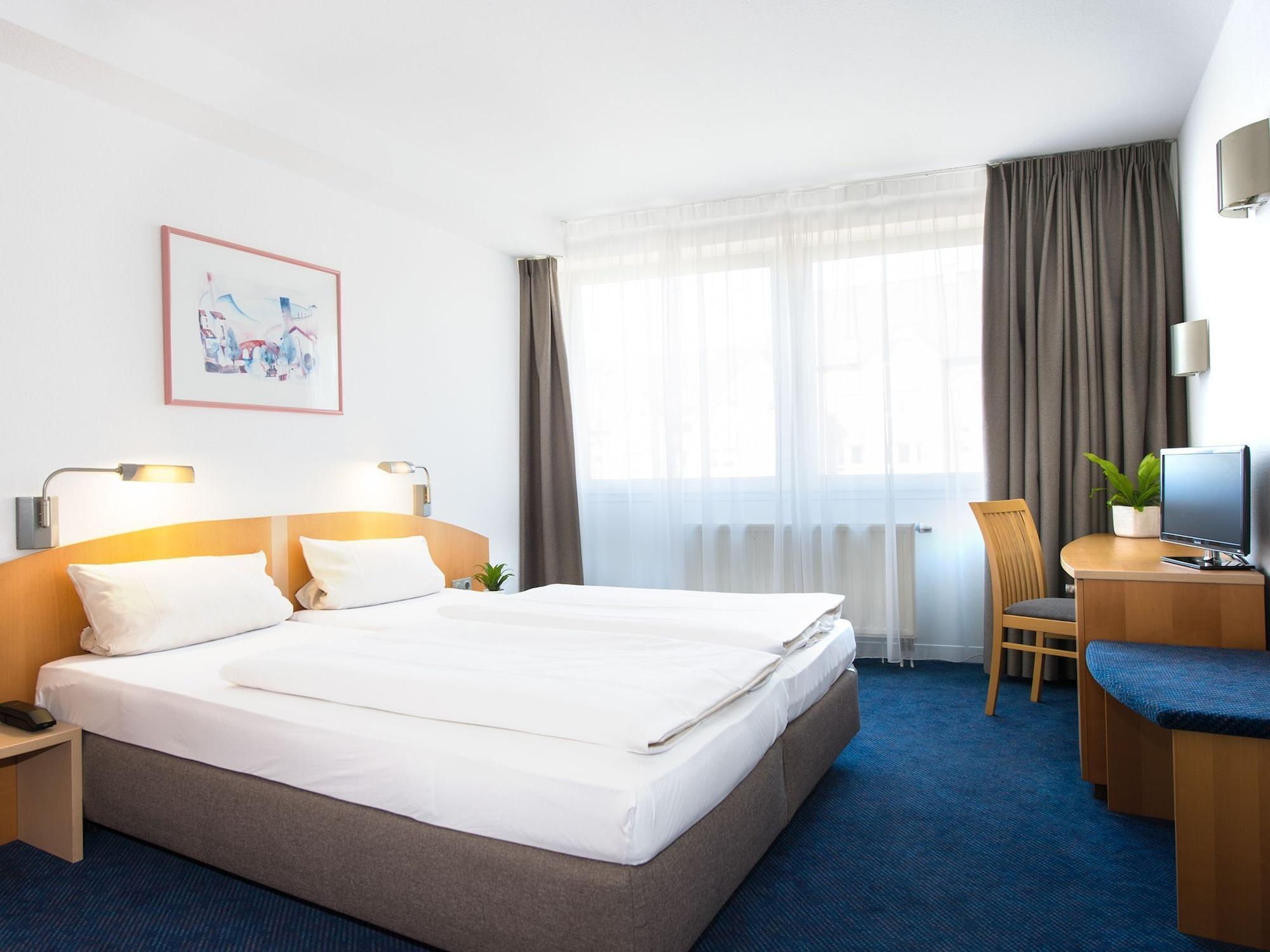 Lemp 4* Cologne