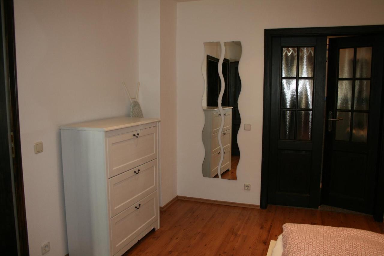Ferienwohnung Alt-bocklemünd * Köln