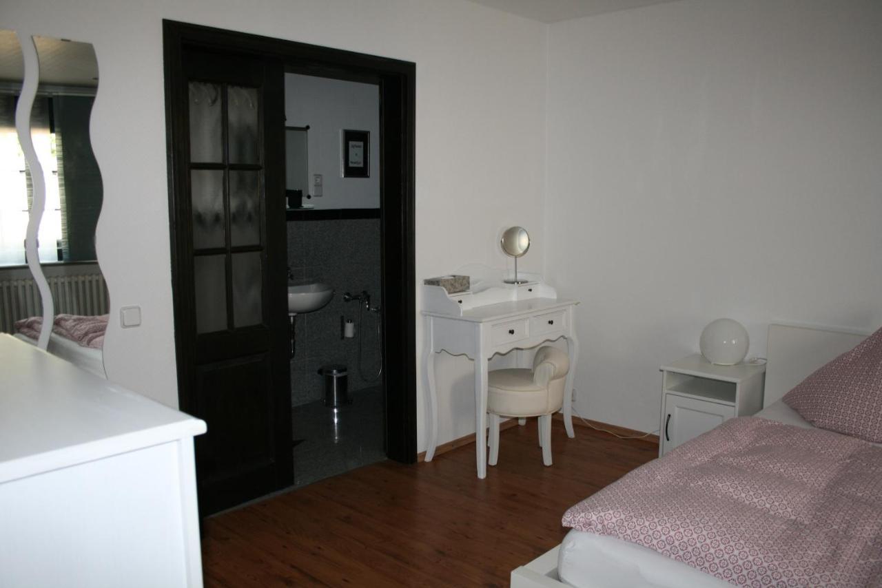 Ferienwohnung Alt-bocklemünd Apartment Köln