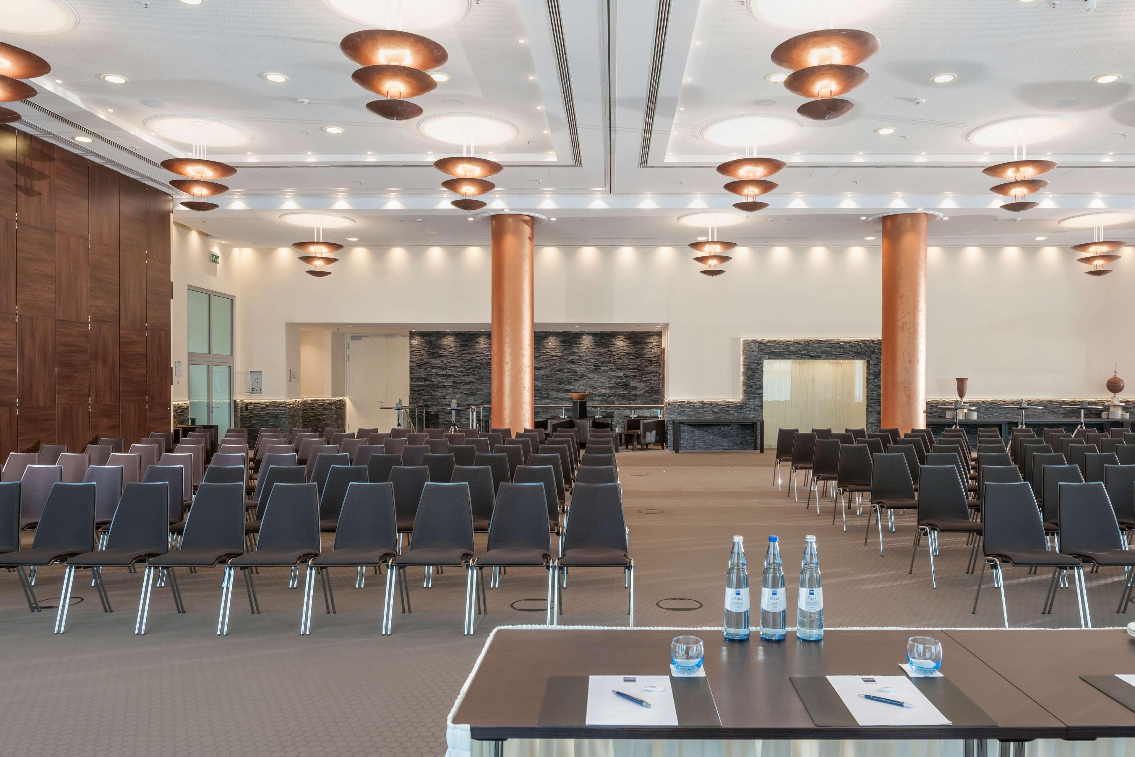 Dorint An Der Messe Hotel Cologne