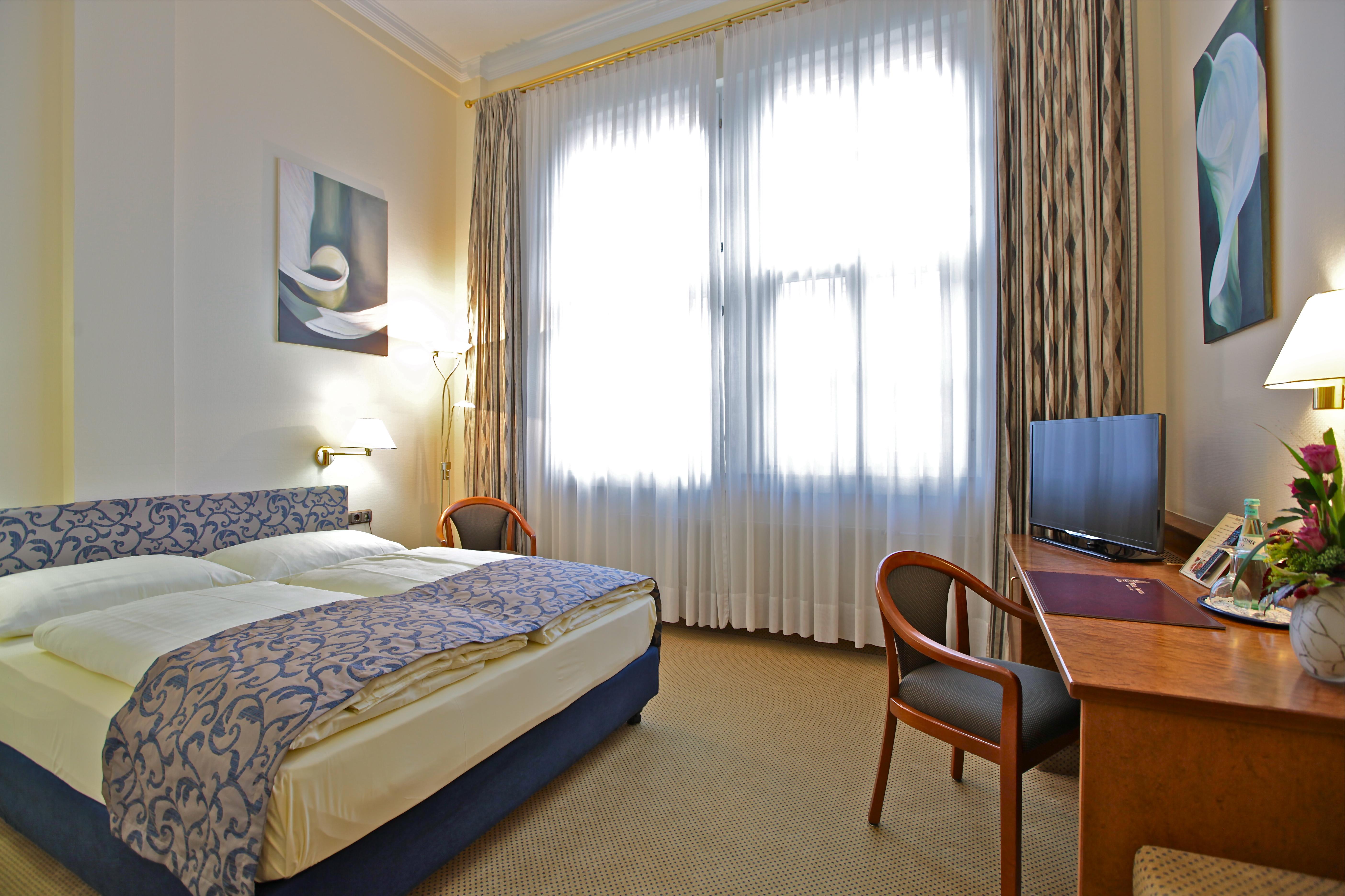 Viktoria 4* Cologne