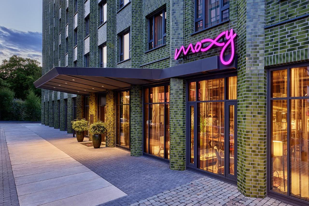 Moxy Muelheim 3* Keulen