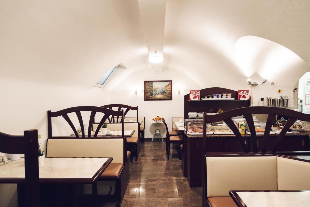 Hotel Domblick Garni 3*