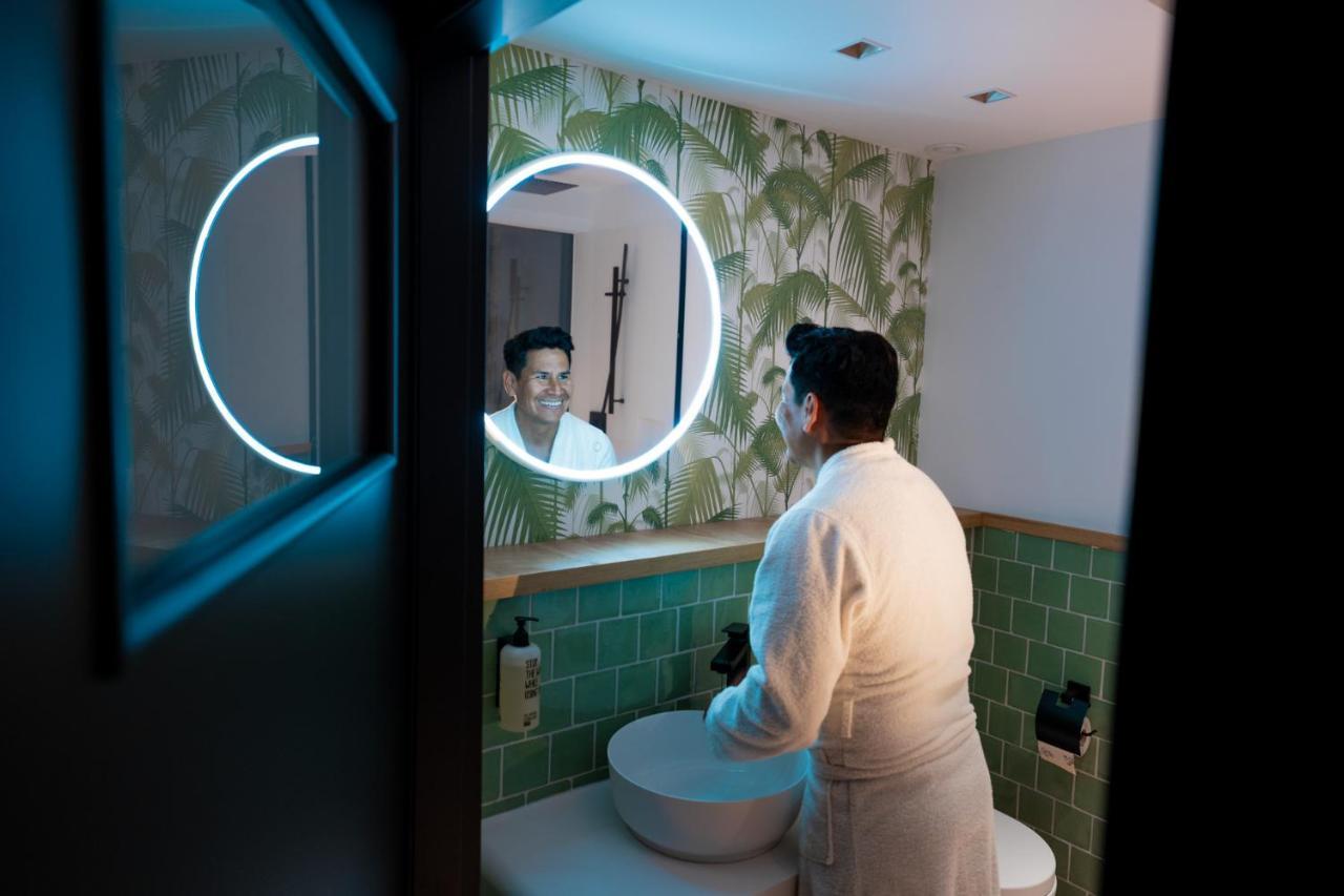 Koncept International Hotel 3*