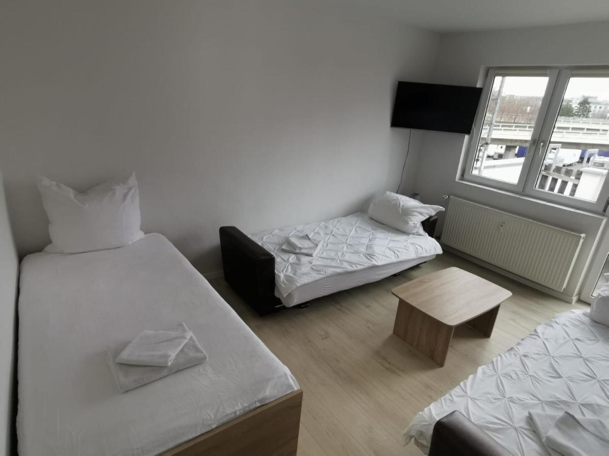 Ferdimesse 2 Apartment Cologne