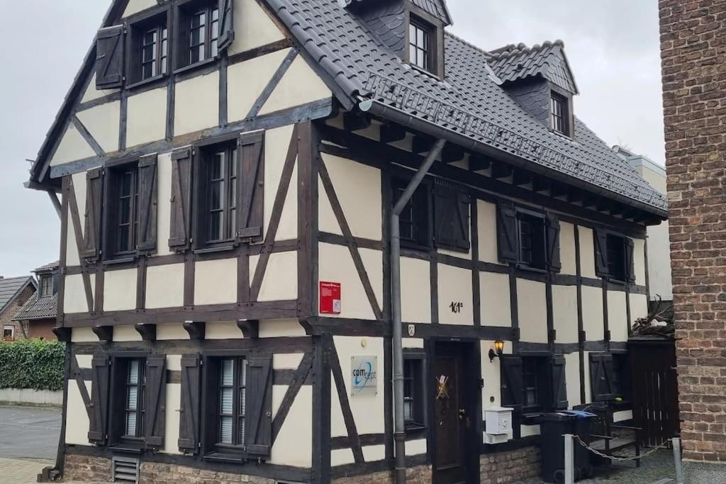 Altes Romantisches Fachwerkhaus In Rheinnaehe Auch Fuer Workation Geeignet