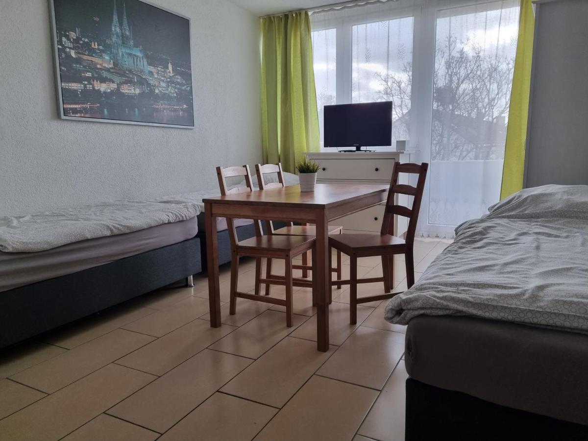 Workers-sleep-station Apartment