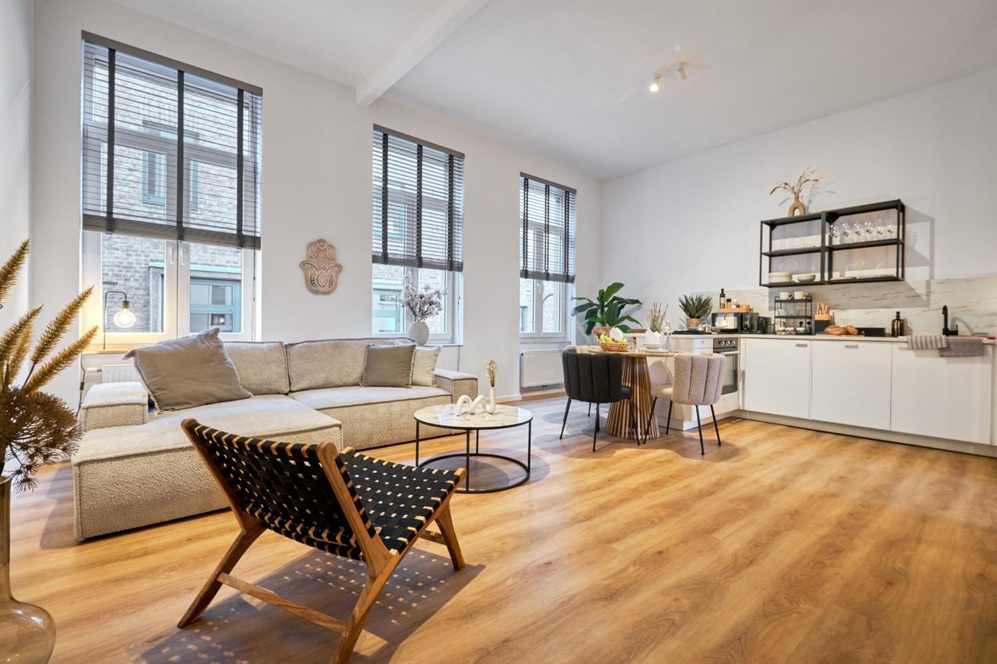 Park Avenue - Dom Mit Stil - Kueche - Parkplatz - Wlan - 65 Zoll Tv - Netflix *