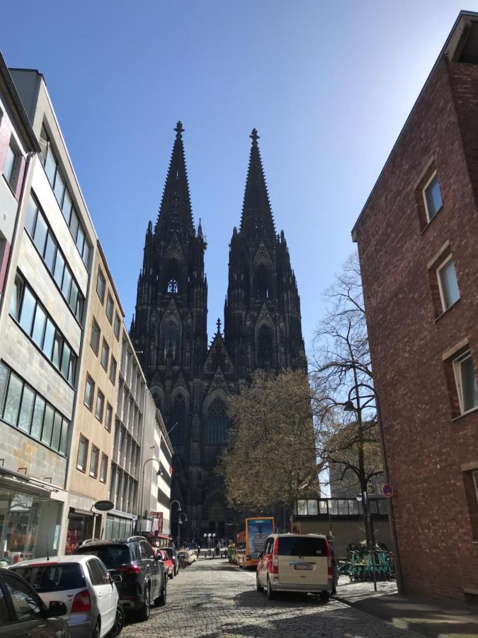 Am Dom Cologne