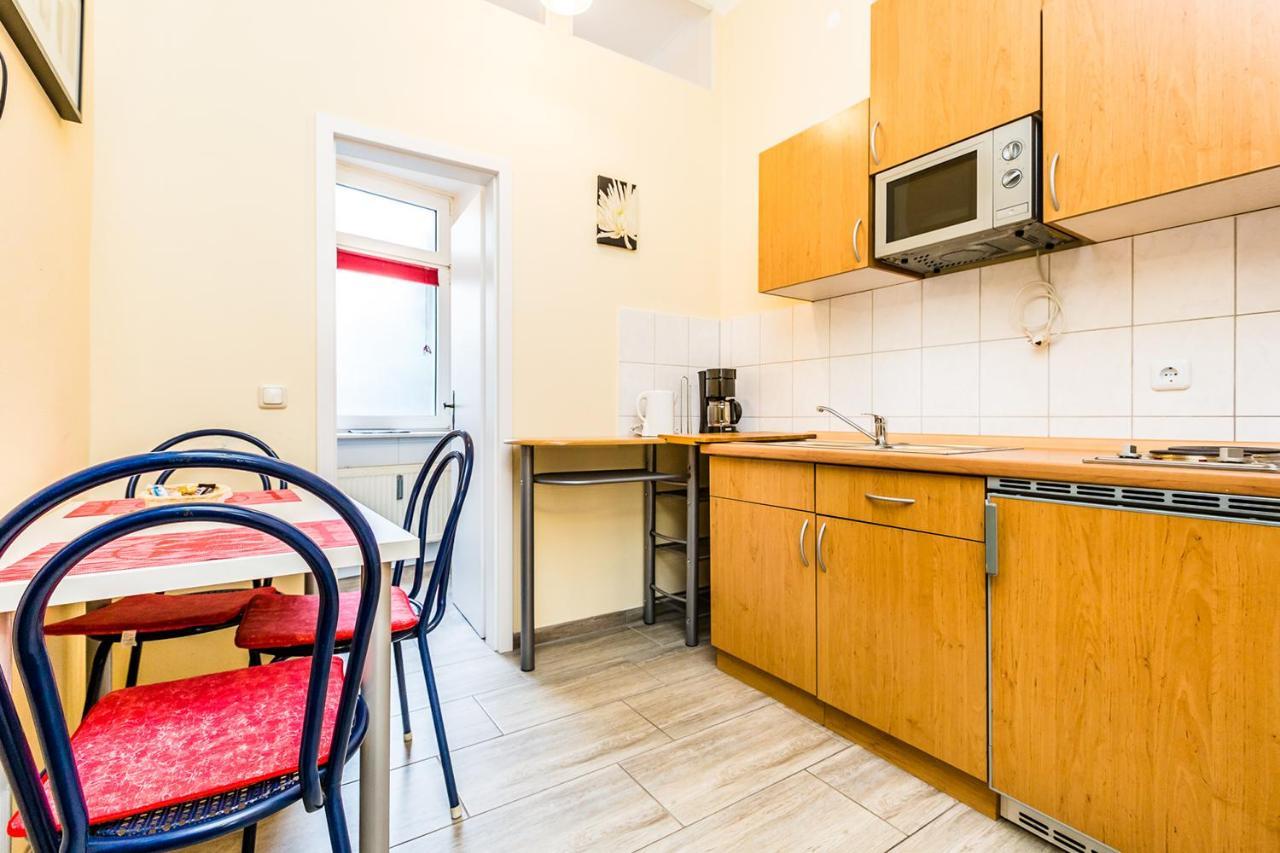 Apartment Cozy In Muelheim Cologne