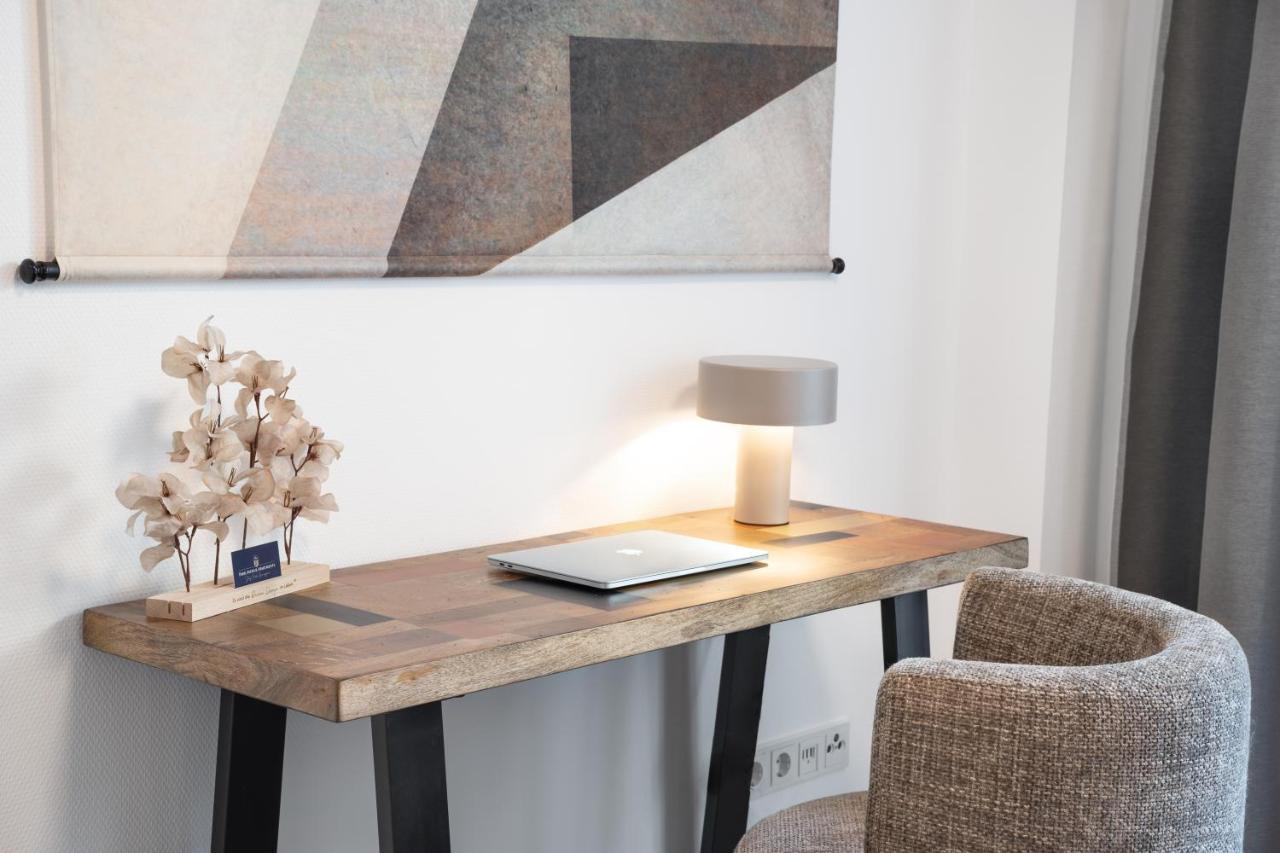 Park Avenue I Domsuite I Hbf I Netflix I Wlan Apartment Cologne