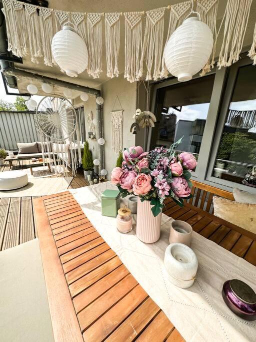 Casa Good Vibes * Keulen