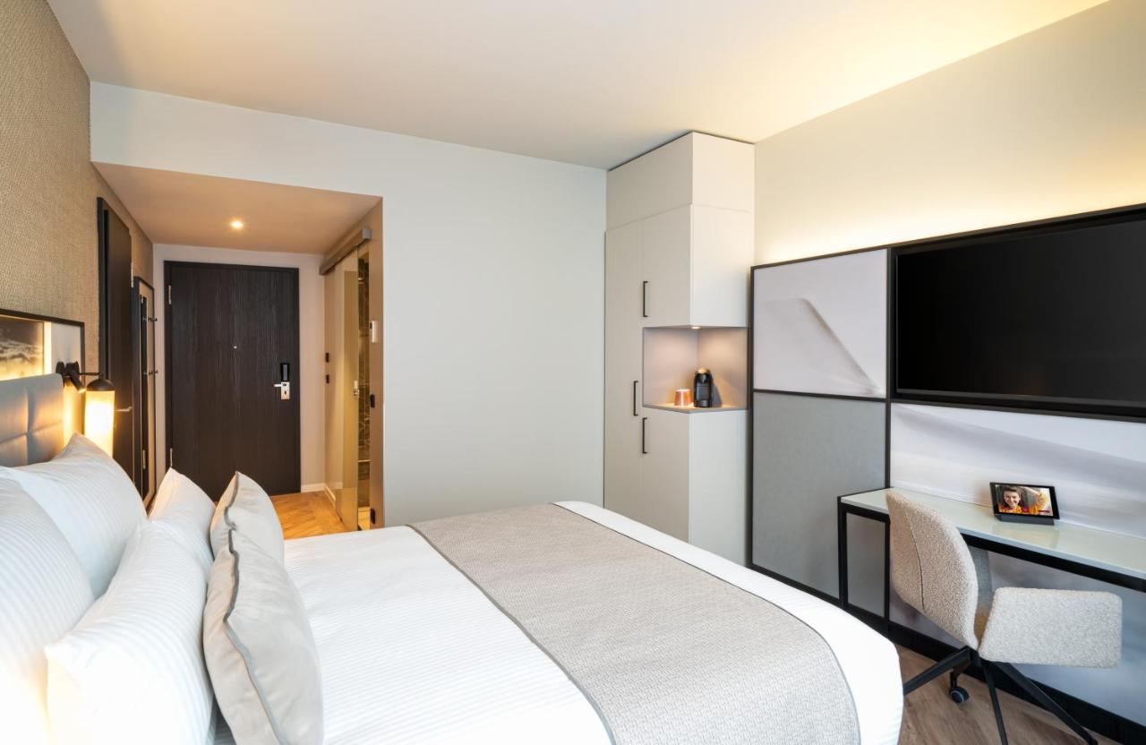 Leonardo Royal Bonn Airport Hotel 4*