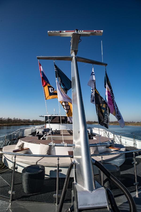 Viva Riverside 4 Keulen