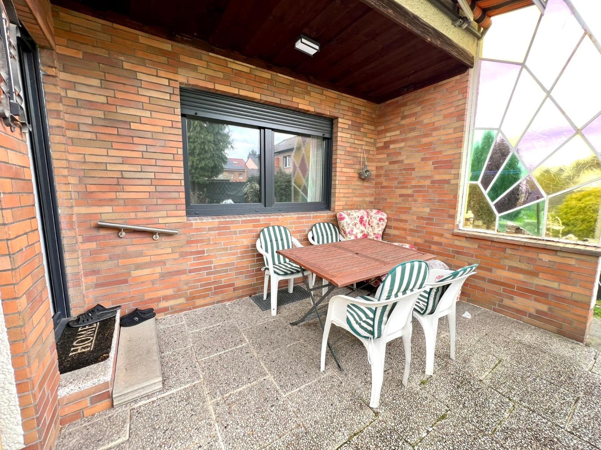 Comfy Mit Garten In