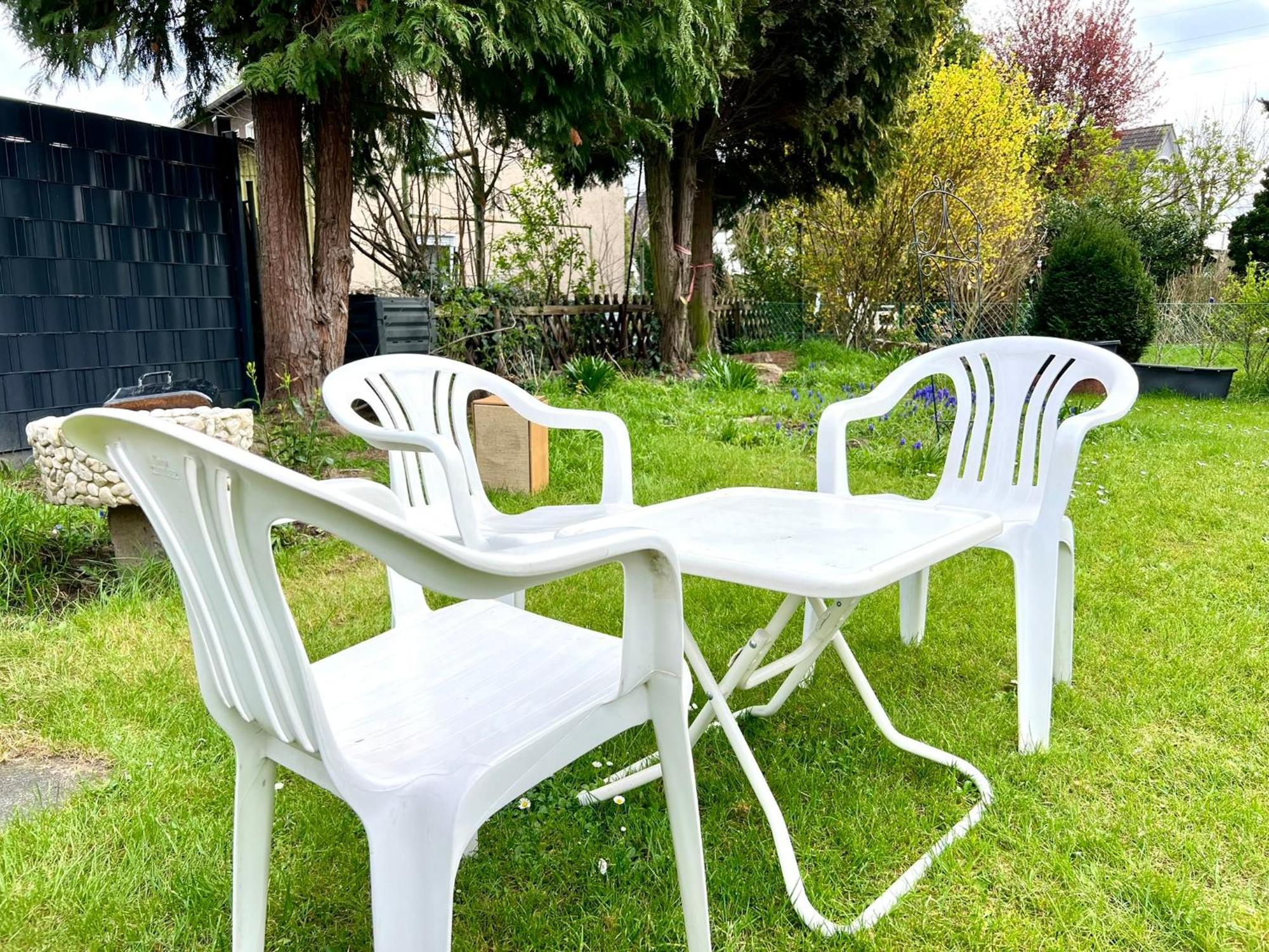 Comfy Mit Garten In Apartment Cologne