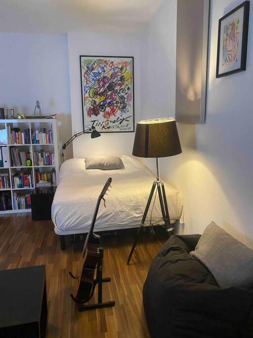 Central And Cozy 33q * Cologne