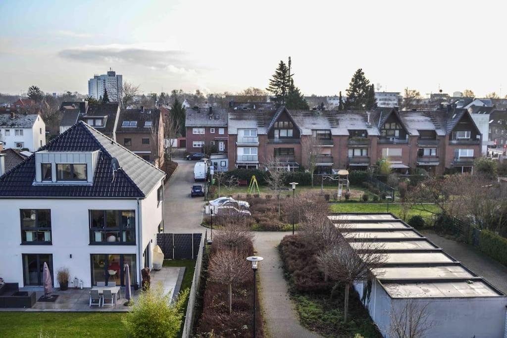 Schoene Dachgeschosswohnung Nahe Appartement