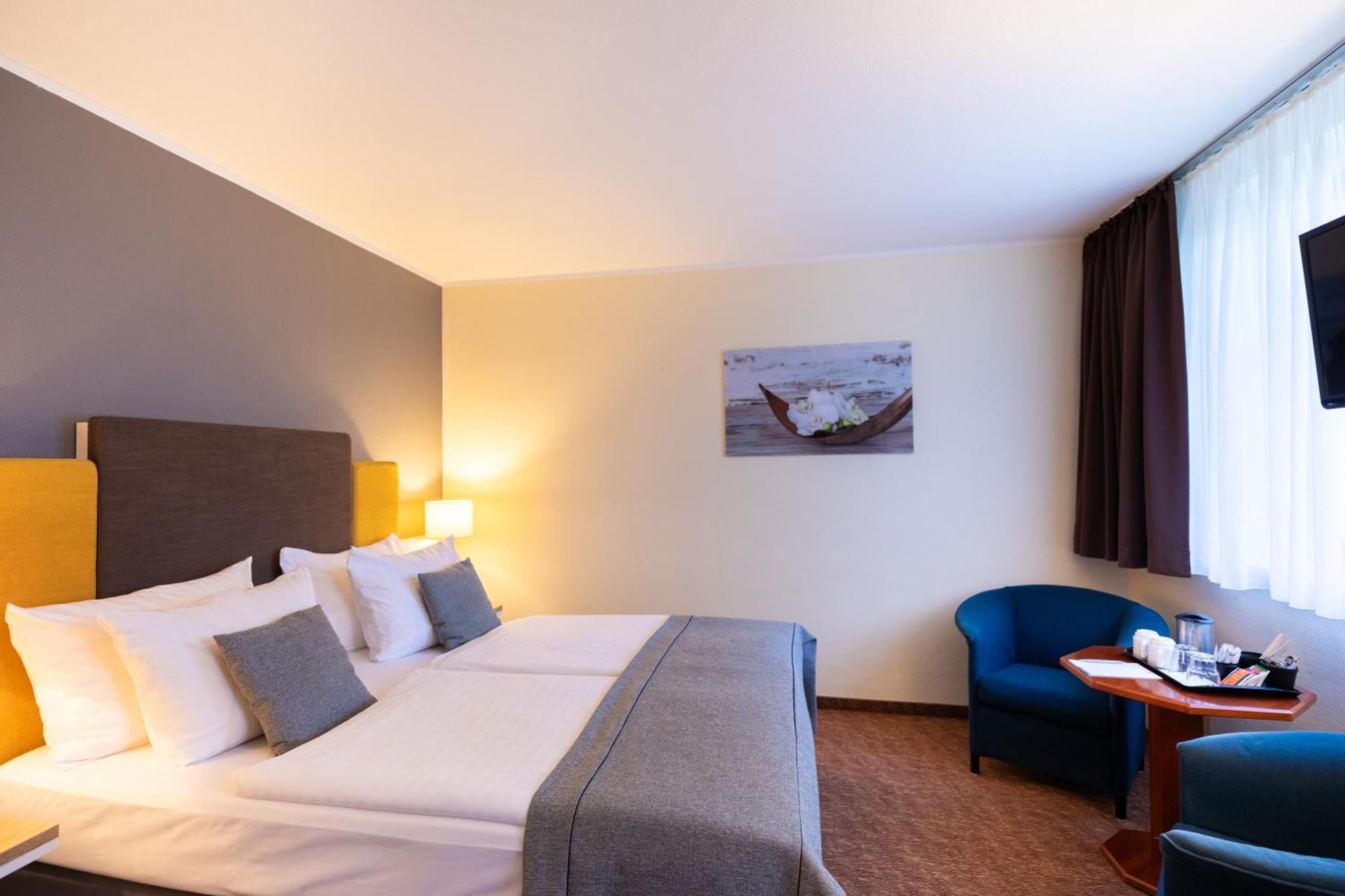 Select Silence Garden Hotel 4*