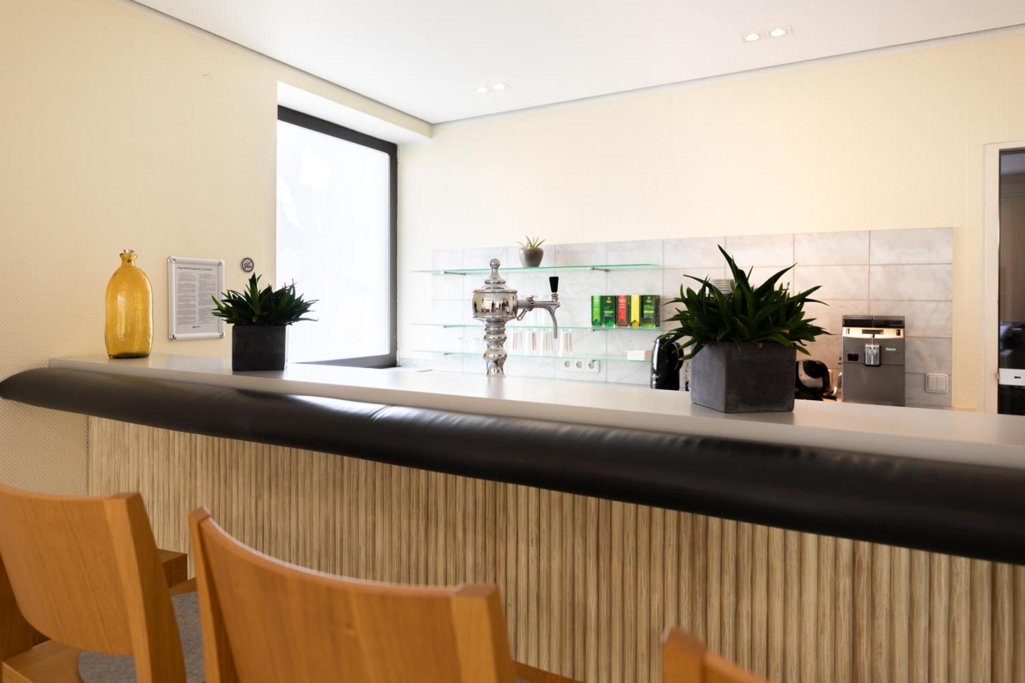 Select Silence Garden Hotel 4*