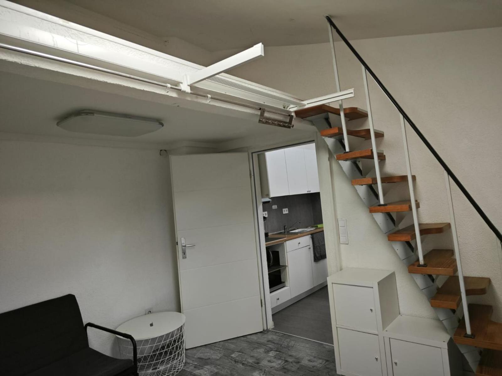 Smart Homestay *