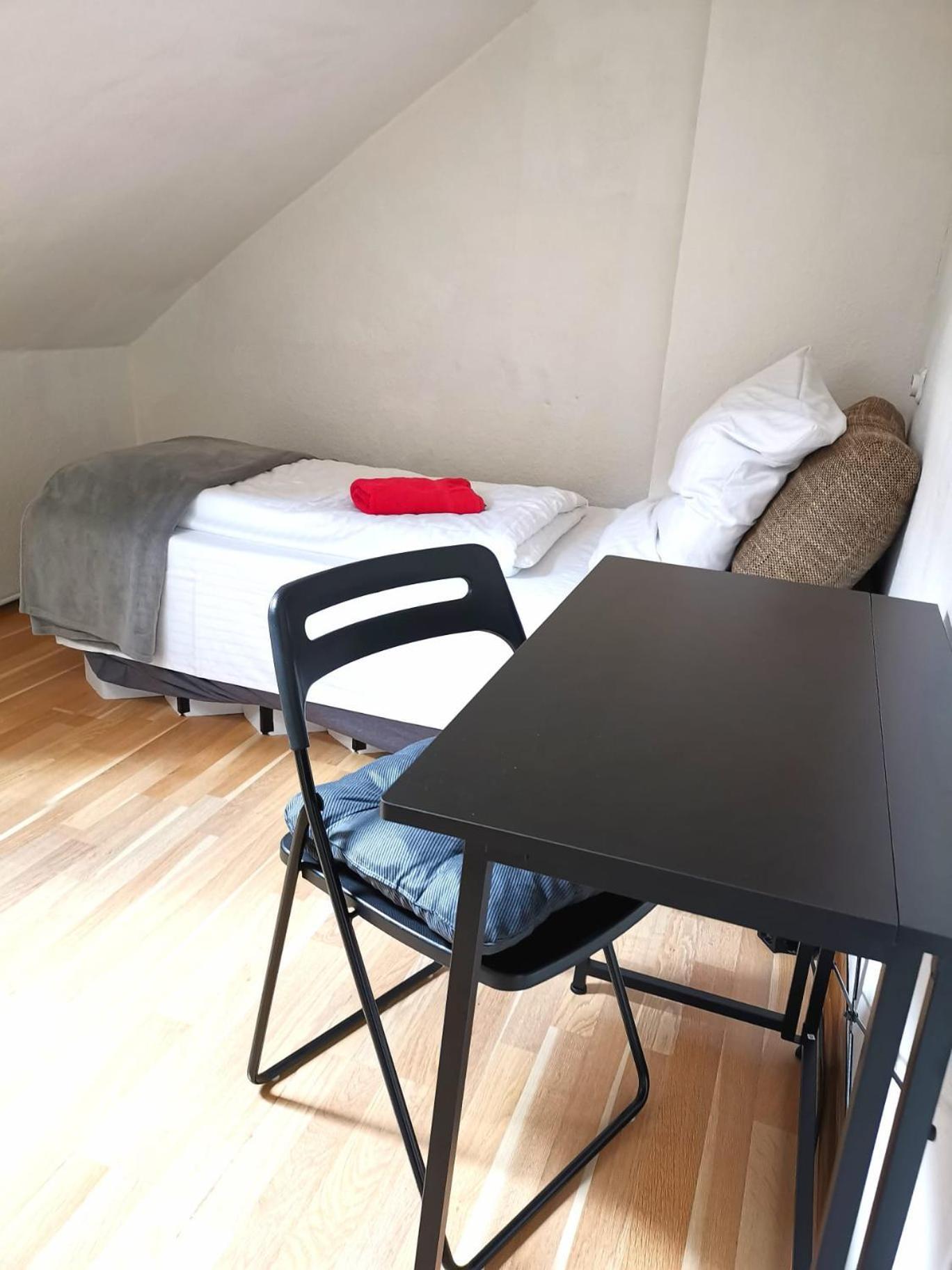 Habitación en casa particular Privat In Zwei-zimmer-wohnung Als 2er Wg