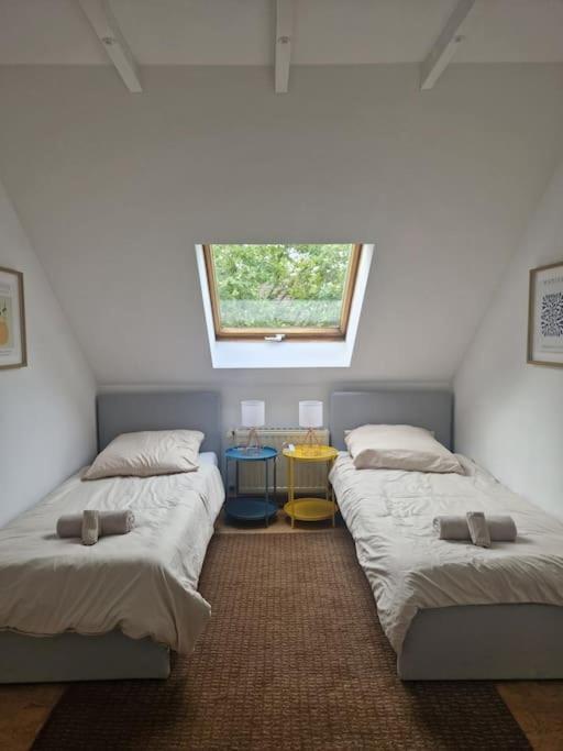Duplex With Patio Near Exhibition Messe *