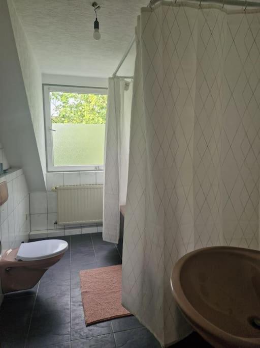 Duplex With Patio Near Exhibition Messe Apartment