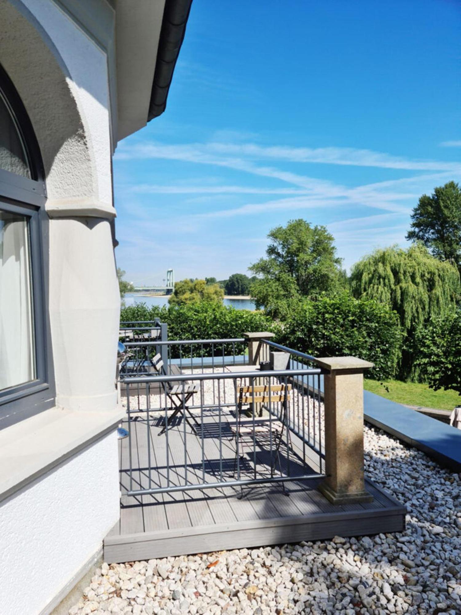Hotel Rheinblick 4*