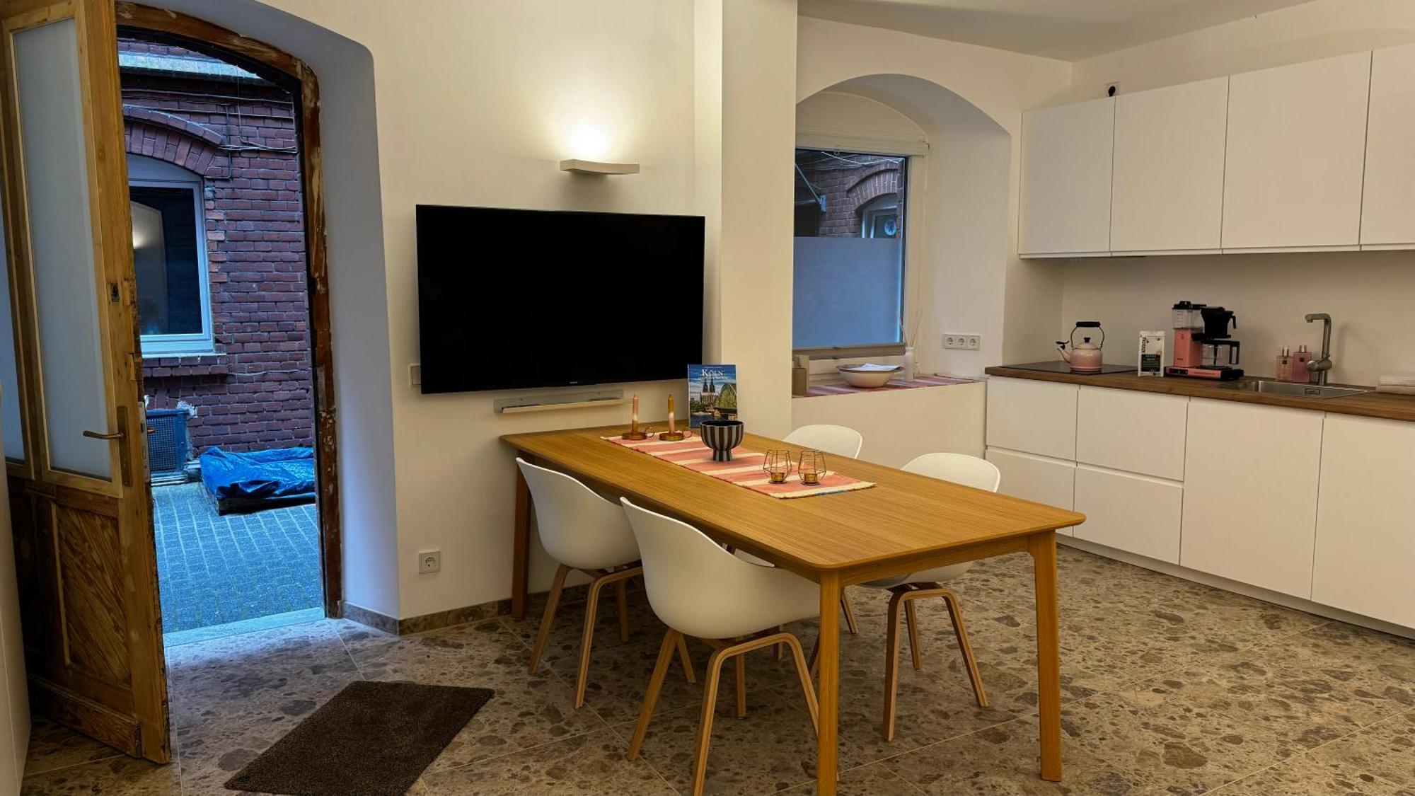Apartment Mitten In Der Koelner - Design Trifft Altbau Cologne