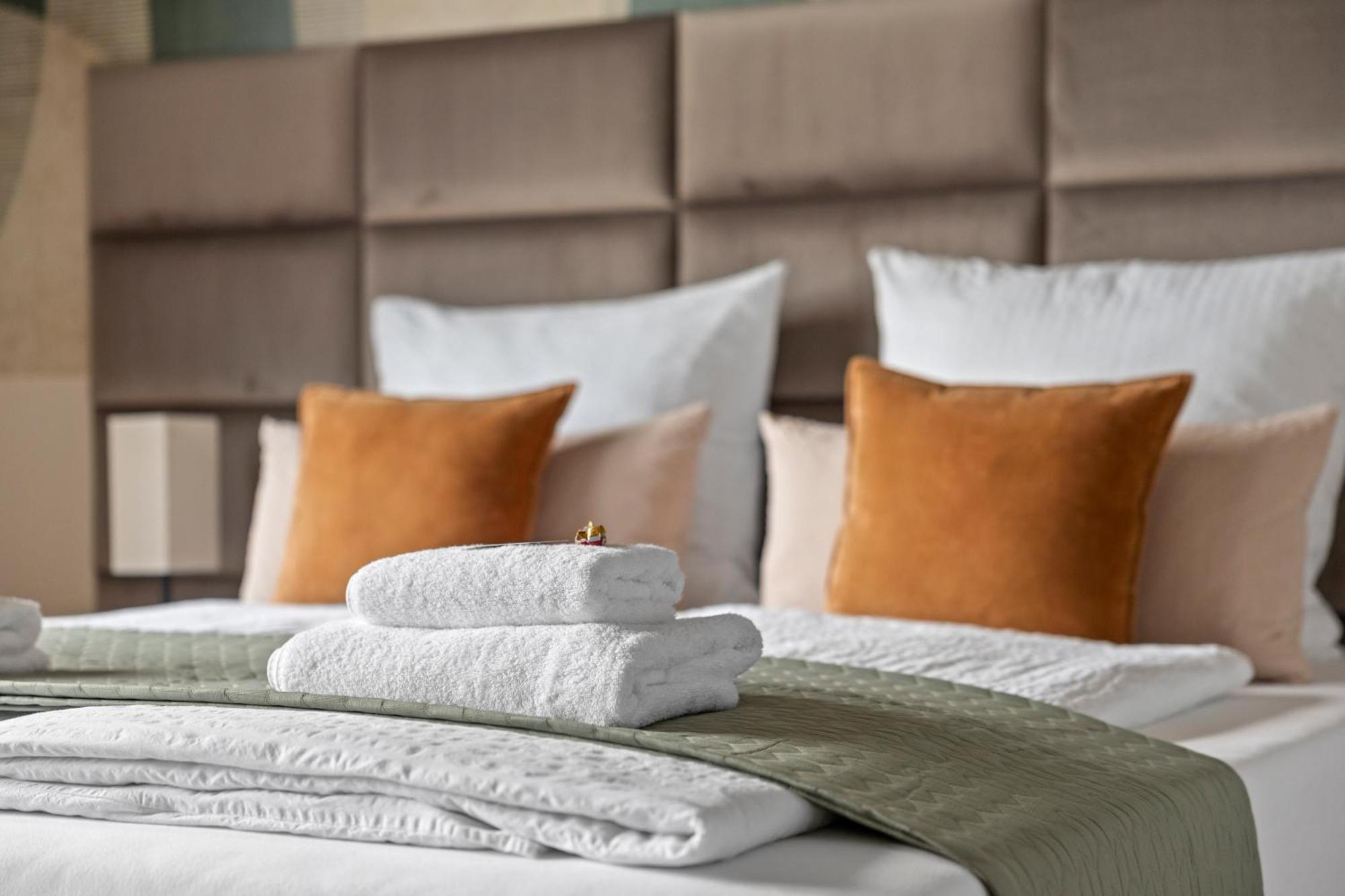 Svyvo - Serviced Ehrenfeld Apartment *