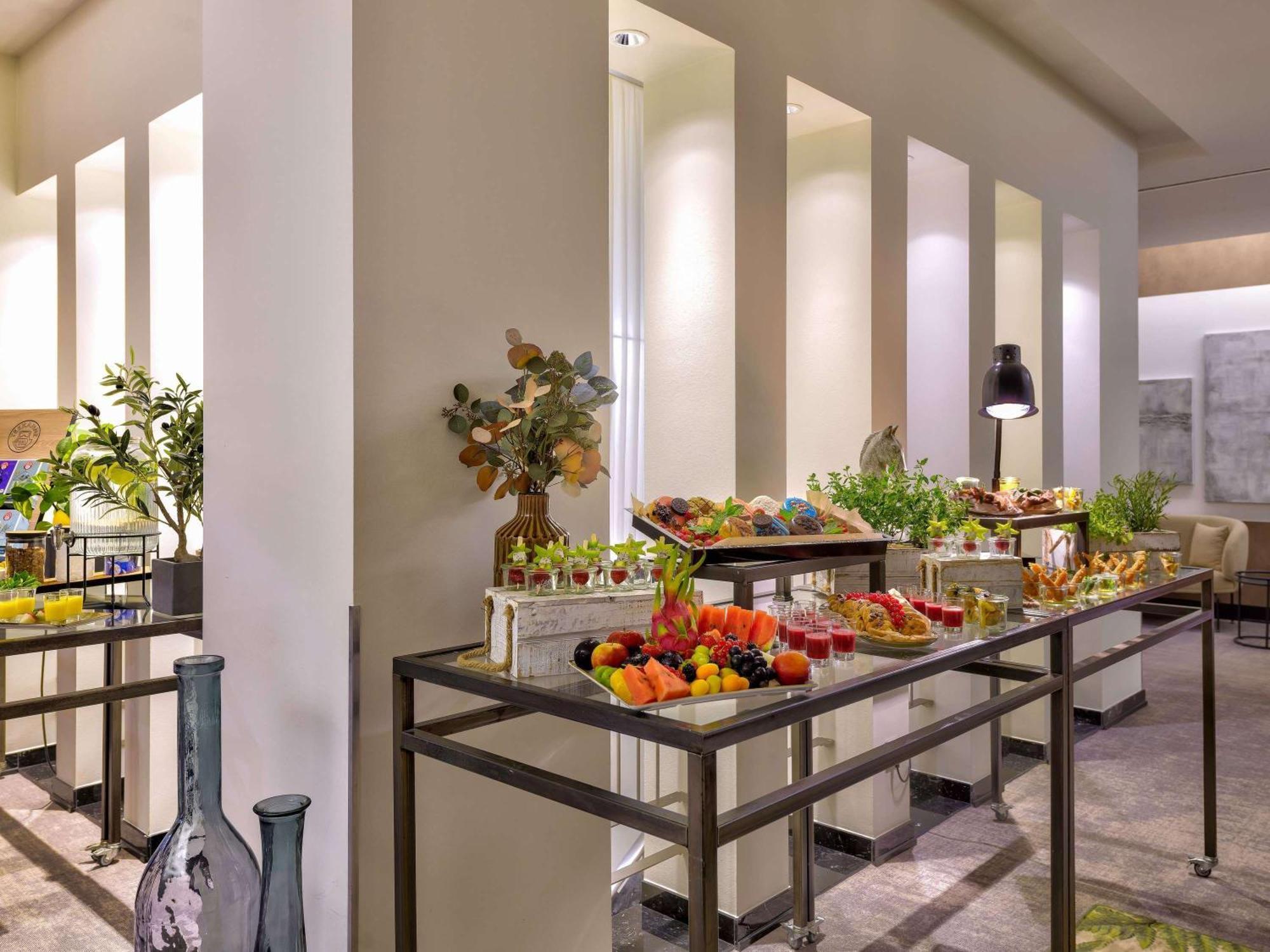 Hotel Mondial Am Dom Mgallery 4*