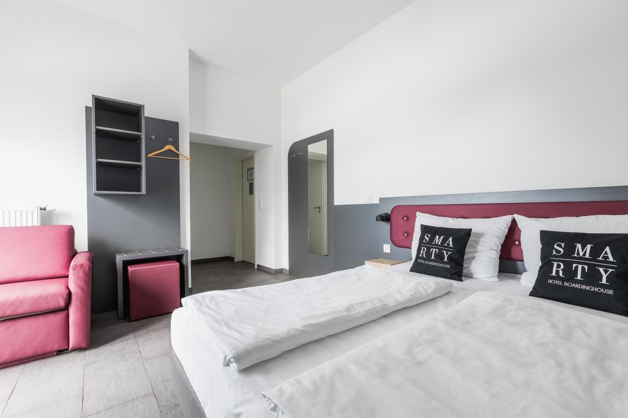Hotel Smarty Airport - Kontaktloser Self Check-in 3*