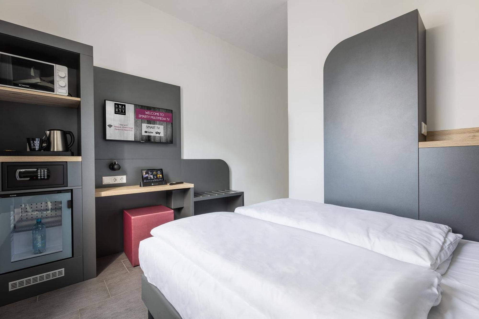 Hotel Smarty Airport - Kontaktloser Self Check-in 3*