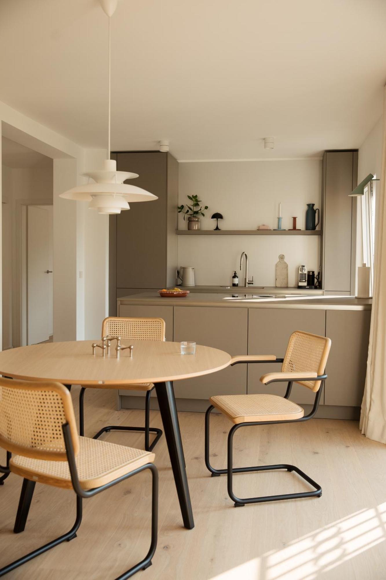 Designerwohnung In Der Suedstadt *