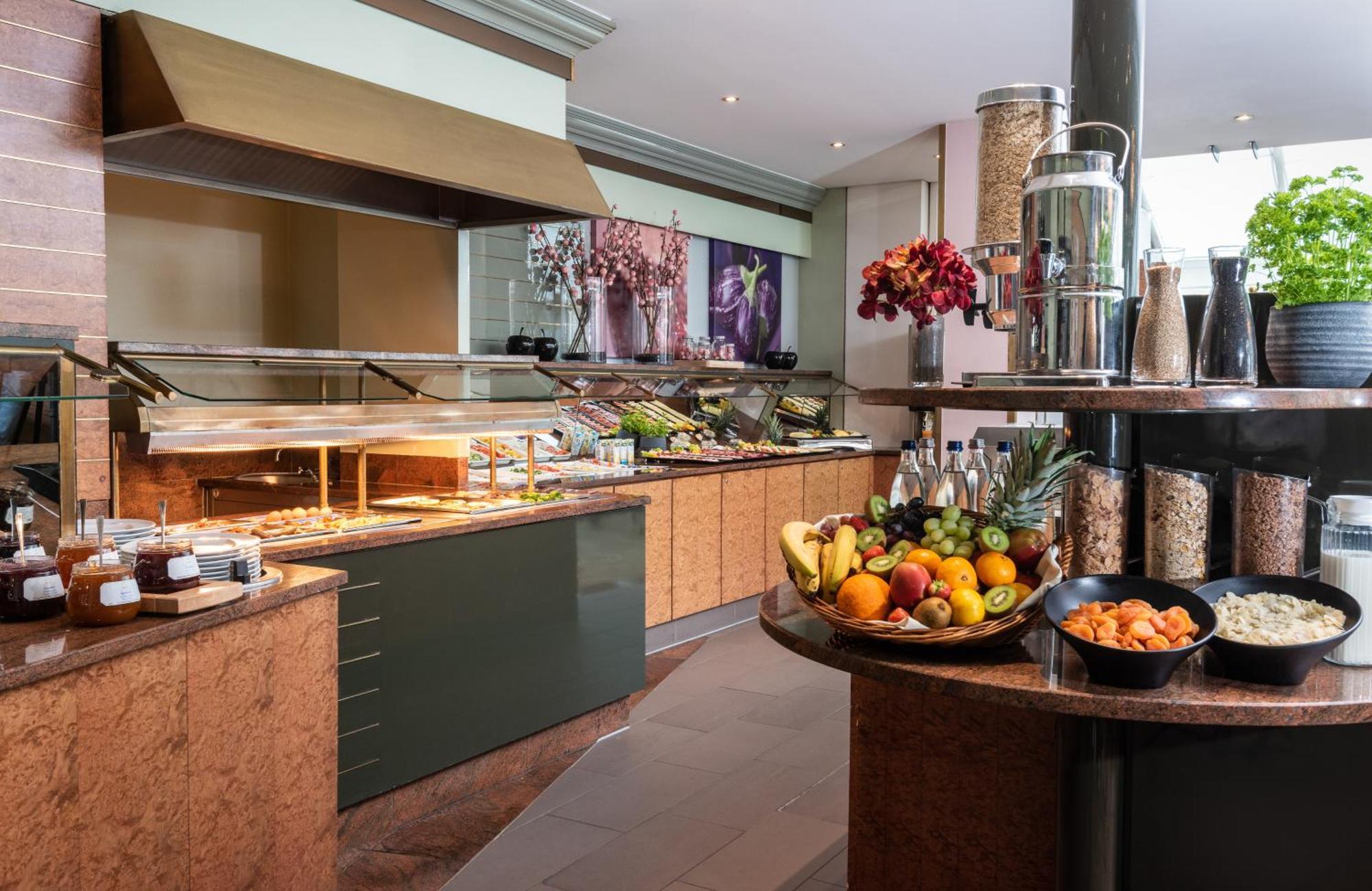 Hotel Leonardo Bonn Airport