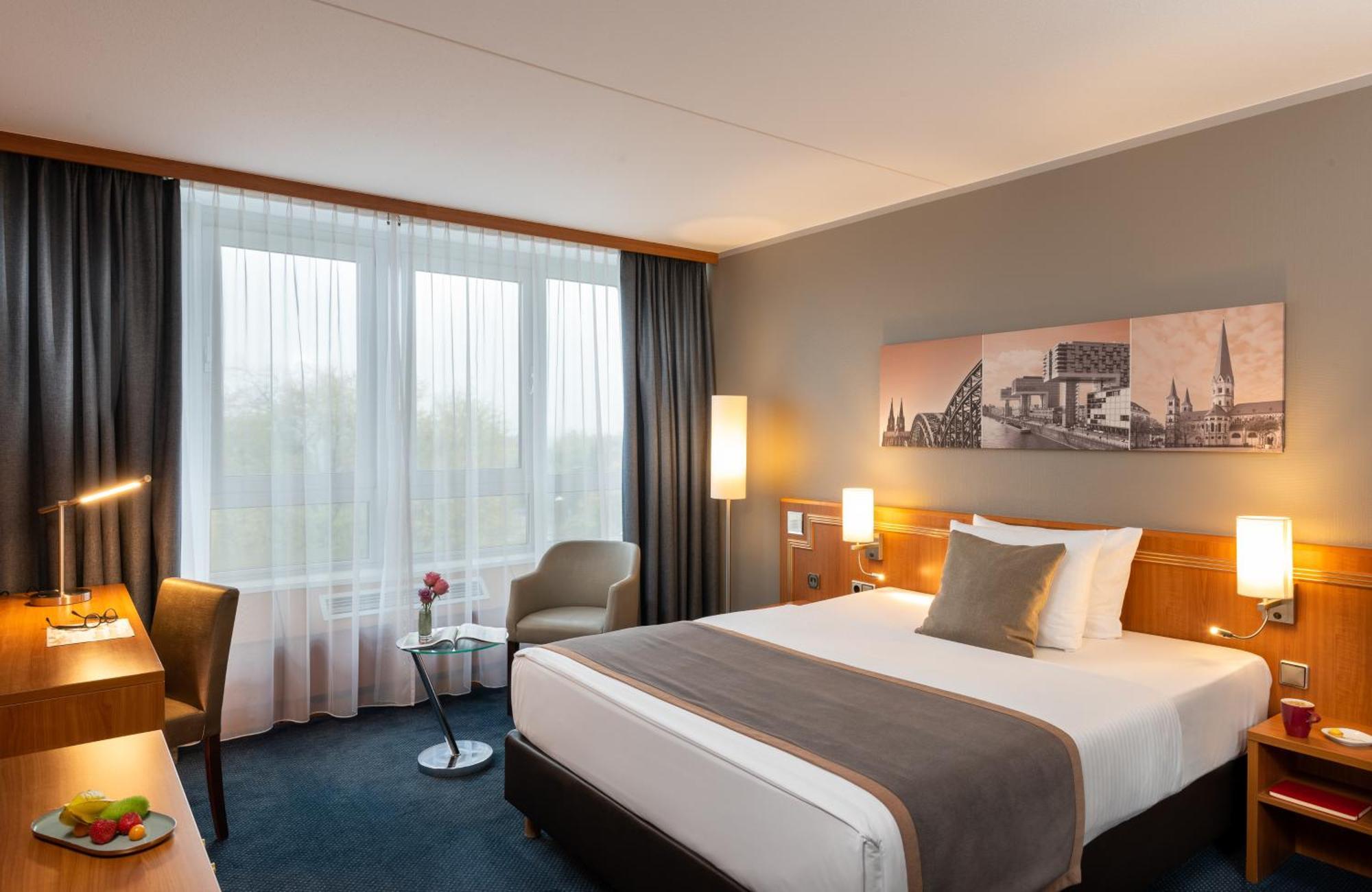 Leonardo Bonn Airport Hotel 4*